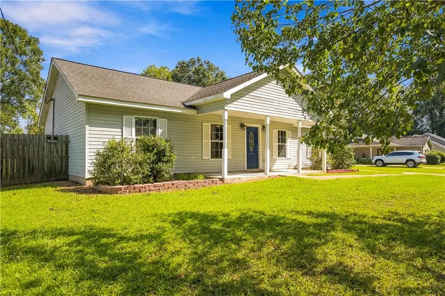 1417 S Washington Street, Marksville, LA 71351 - #3
