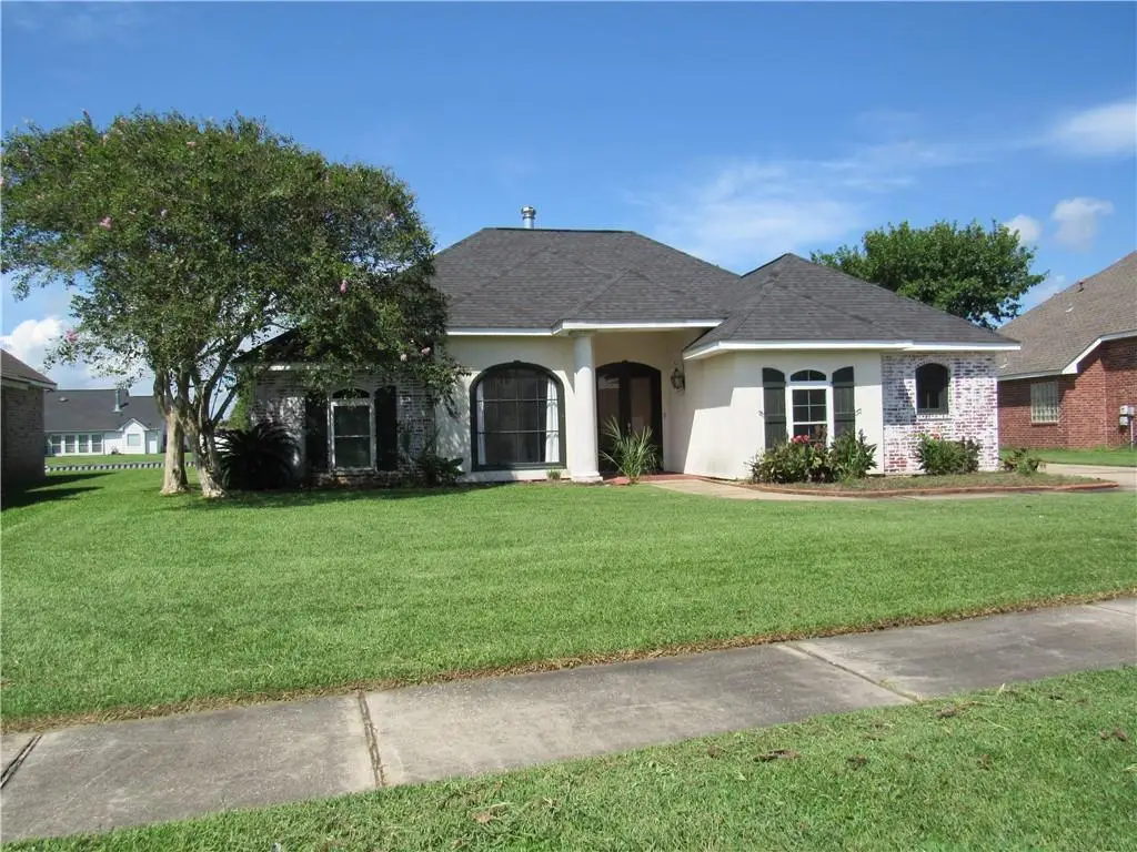 120 Oak Moss Drive, La Place, LA 70068 - #1