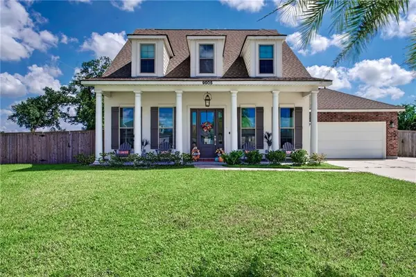 9505 E Terran Lane, Waggaman, LA 70094