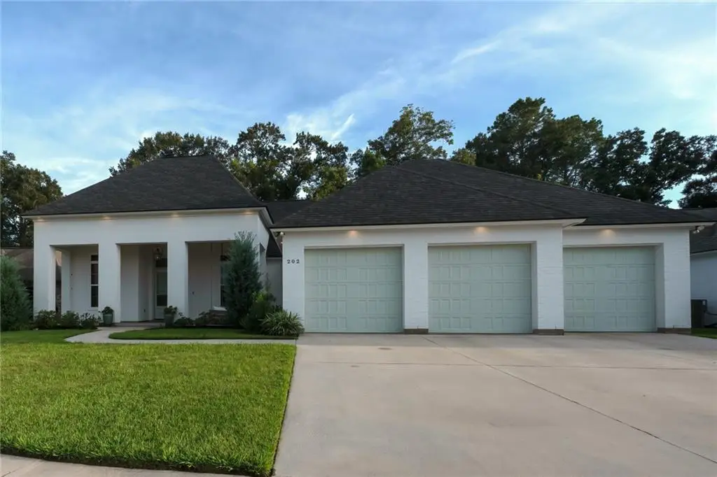 202 Long Oak Lane, Youngsville, LA 70592 - #1