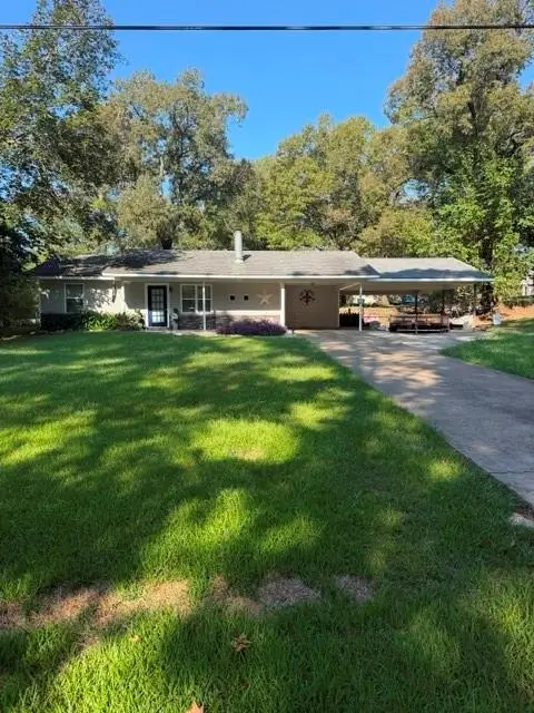 338 Flowers Road, Pineville, LA 71360