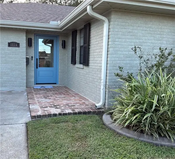 1116 Generes Drive, Harahan, LA 70123