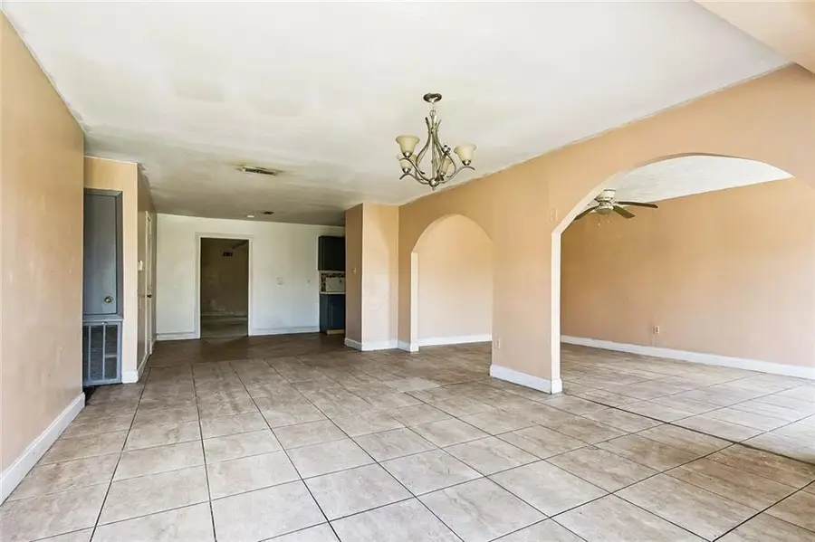 6408 Howard Avenue, Marrero, LA 70072 - #2
