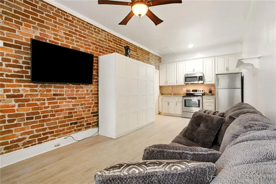 921 Chartres Street #5, New Orleans, LA 70116 - #2