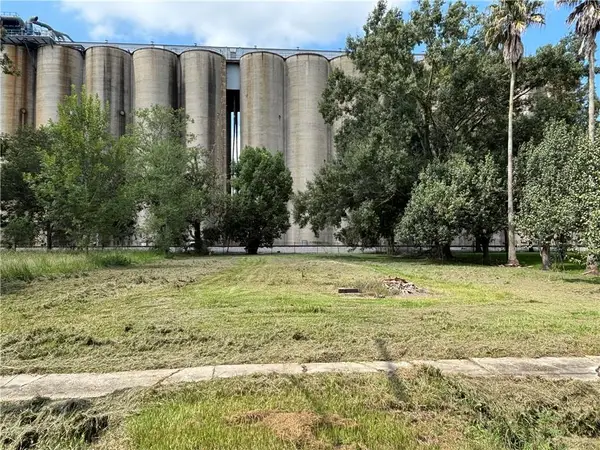 Gordon Street, Destrehan, LA 70047