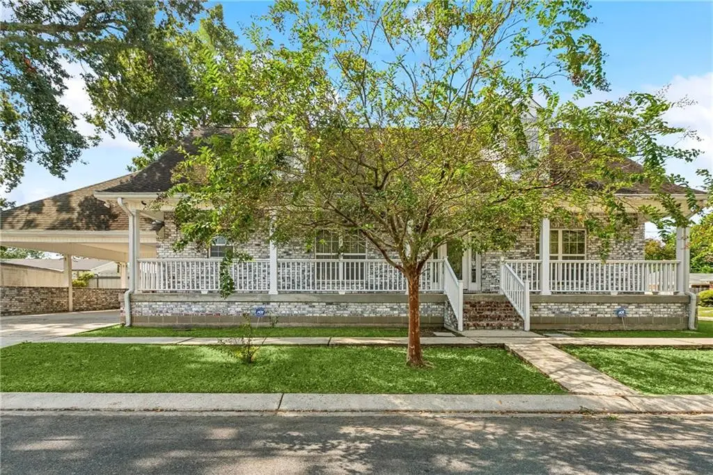 614 W Josephine Street, Chalmette, LA 70043 - #1