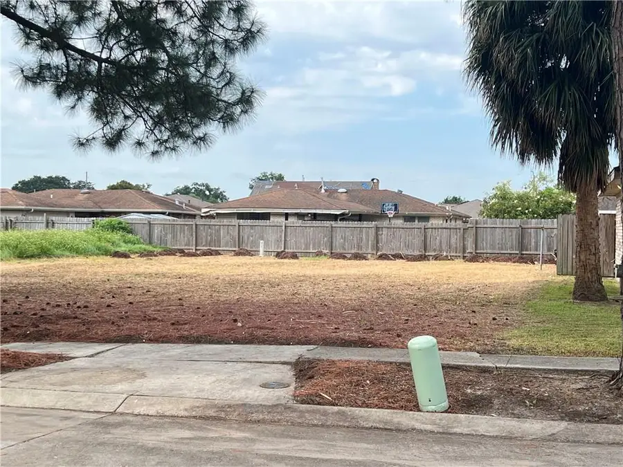 7810 Masefield Street, New Orleans, LA 70126 - #2