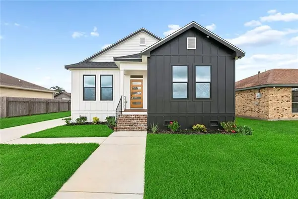 7411 Symmes Avenue, New Orleans, LA 70127