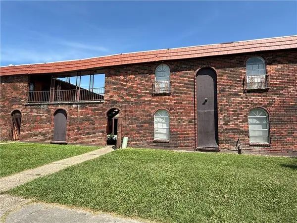 6701 Tara Lane, New Orleans, LA 70127