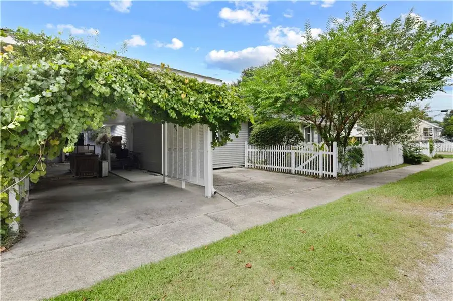 201 2nd Street, Madisonville, LA 70447 - #3