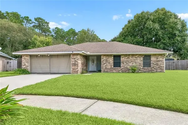 816 Lake Borgne Court, Slidell, LA 70461