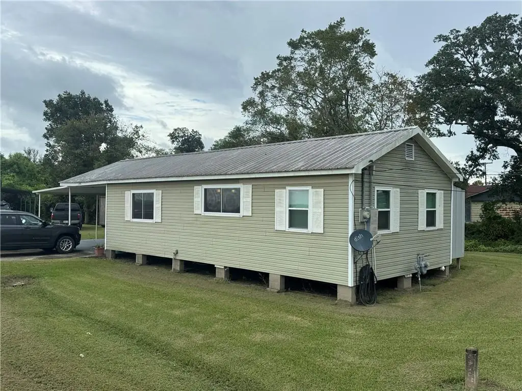 695 Highway 403 Highway, Napoleonville, LA 70390 - #1