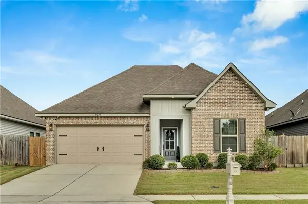 5037 Park Shore Drive, Marrero, LA 70072