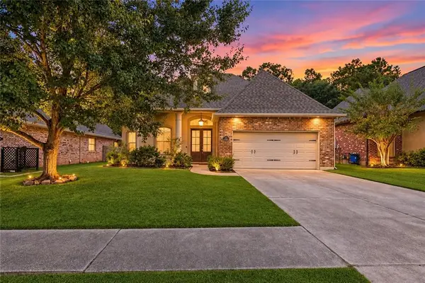 312 Brown Thrasher Loop, Madisonville, LA 70447