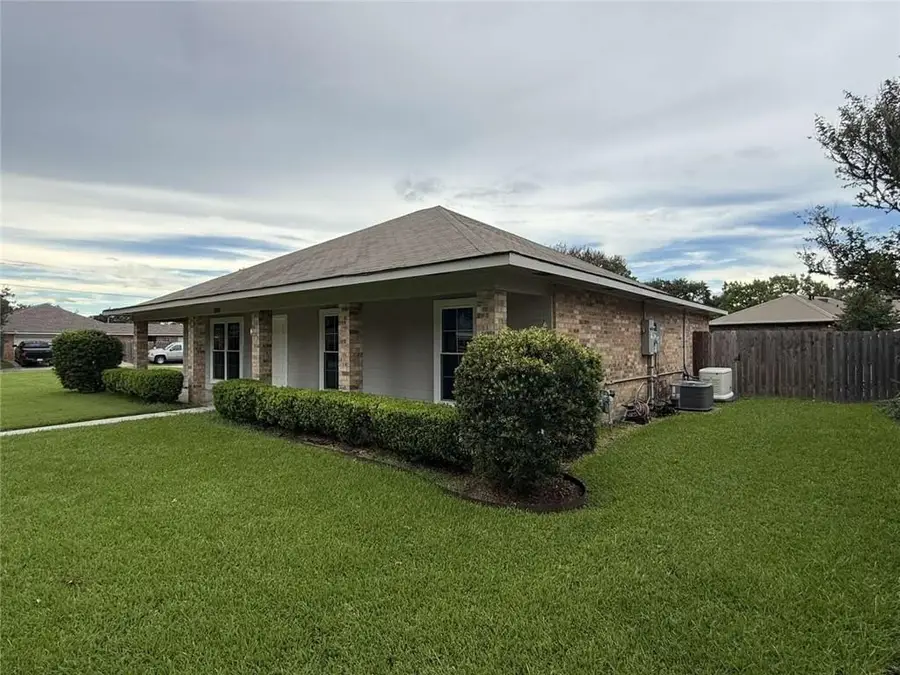 808 Briarwood Drive, New Iberia, LA 70560 - #3