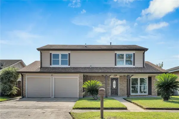 3809 Woodbriar Drive, Harvey, LA 70058