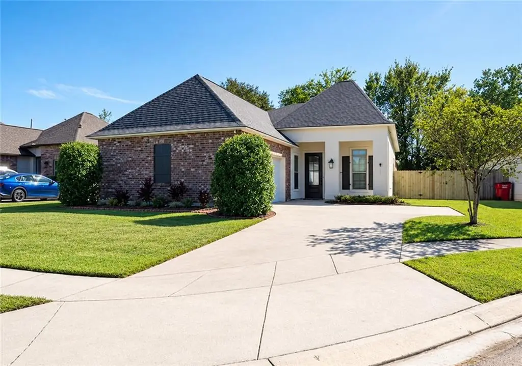 39345 Waycross Avenue, Prairieville, LA 70769 - #1