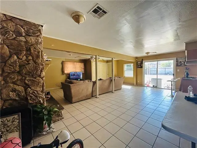 52 Carolyn Court, Arabi, LA 70032 - #3