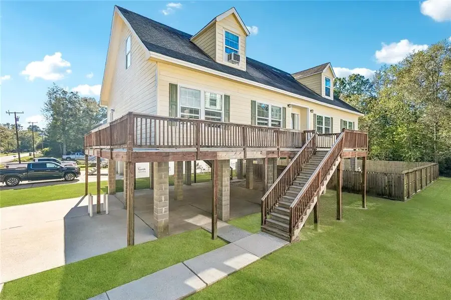 18090 Derbes Drive, Covington, LA 70433 - #2