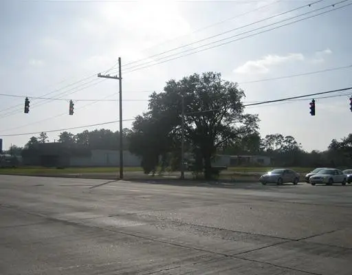 450 S Morrison Boulevard, Hammond, LA 70401 - #2