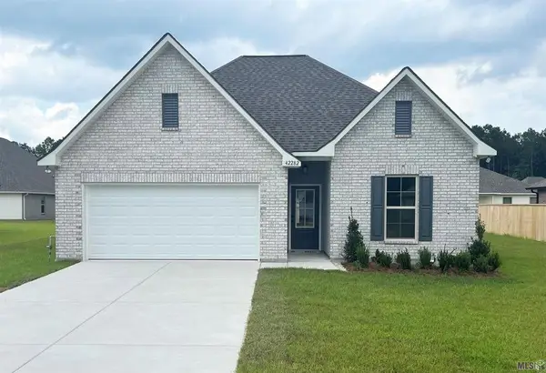 42282 Blue Bay Drive, Ponchatoula, LA 70454