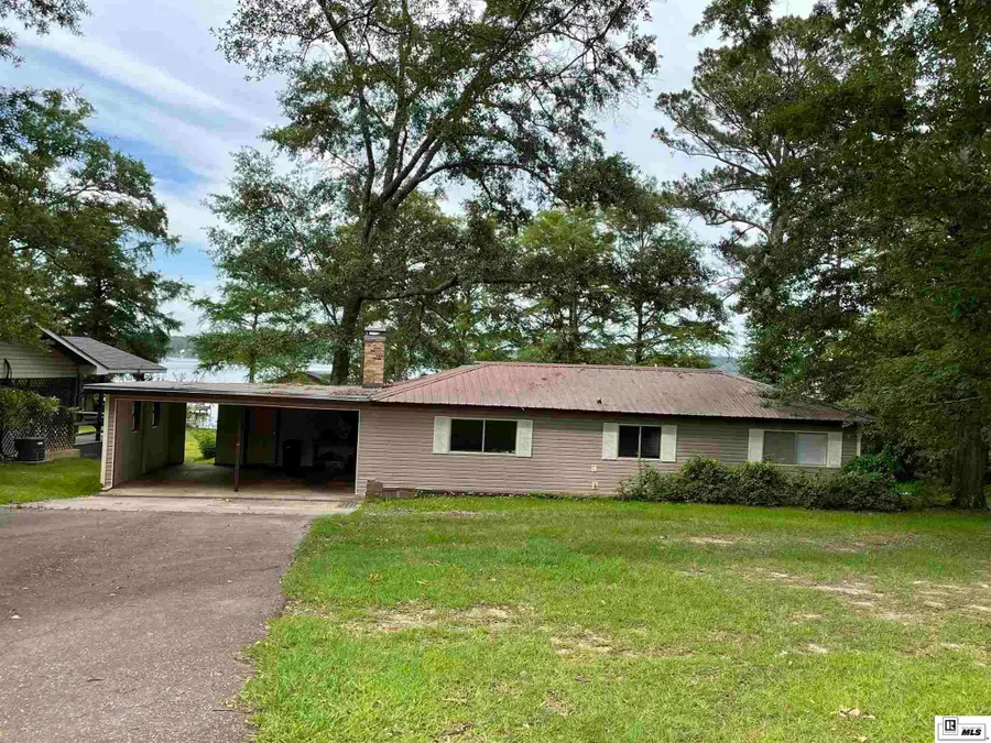 1049 Scotts Hideaway Road, Farmerville, LA 71241-0000 - Image #2