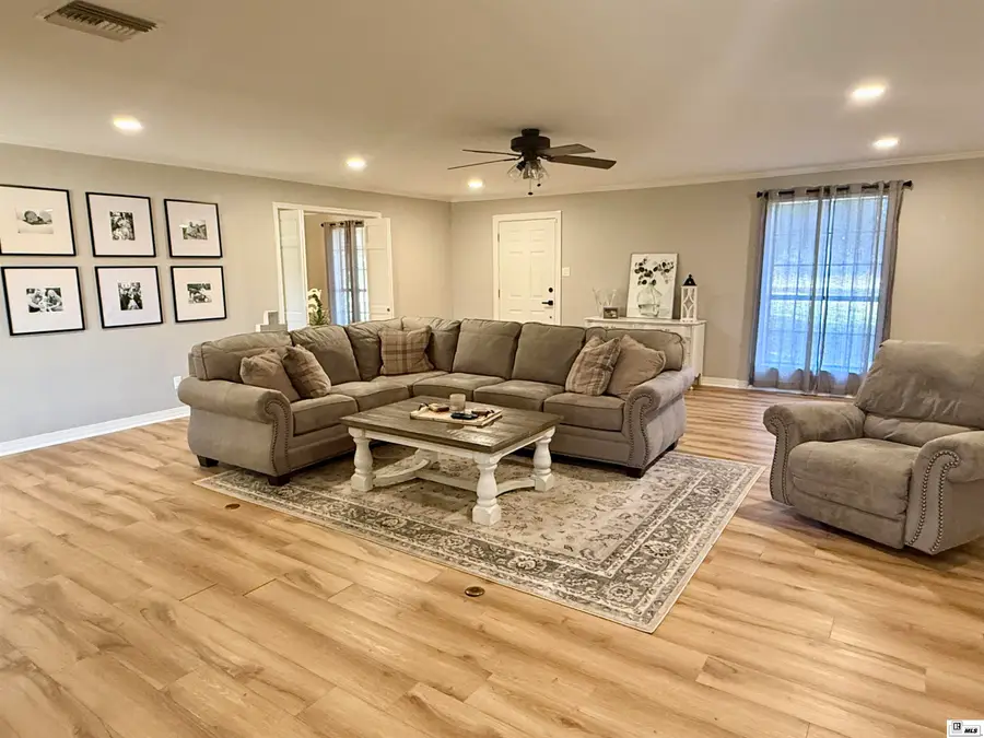 9860 Peach Orchard Road, Bastrop, LA 71220 - Image #3