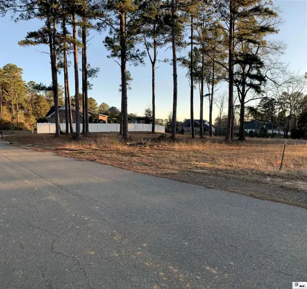 411 Lost Lakes Bend, West Monroe, LA 71291