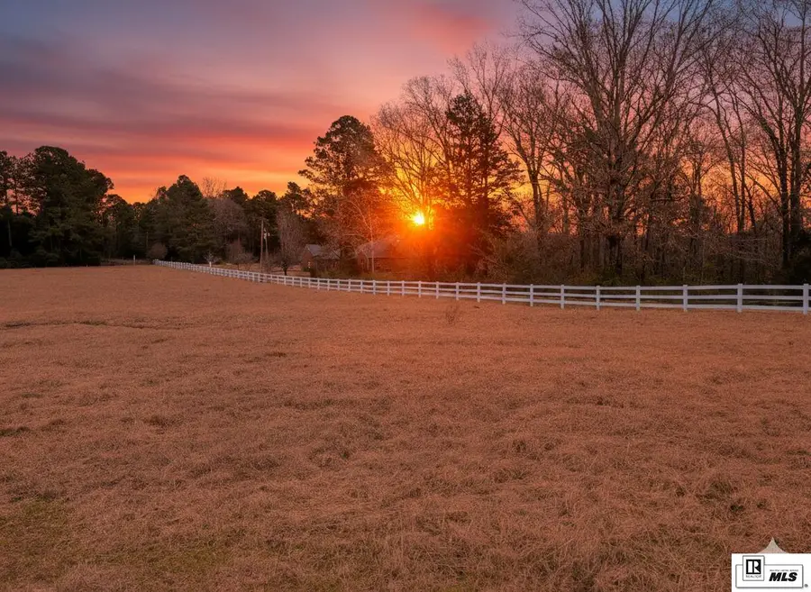 163 L E Phillips Road, Eros, LA 71238 - Image #2