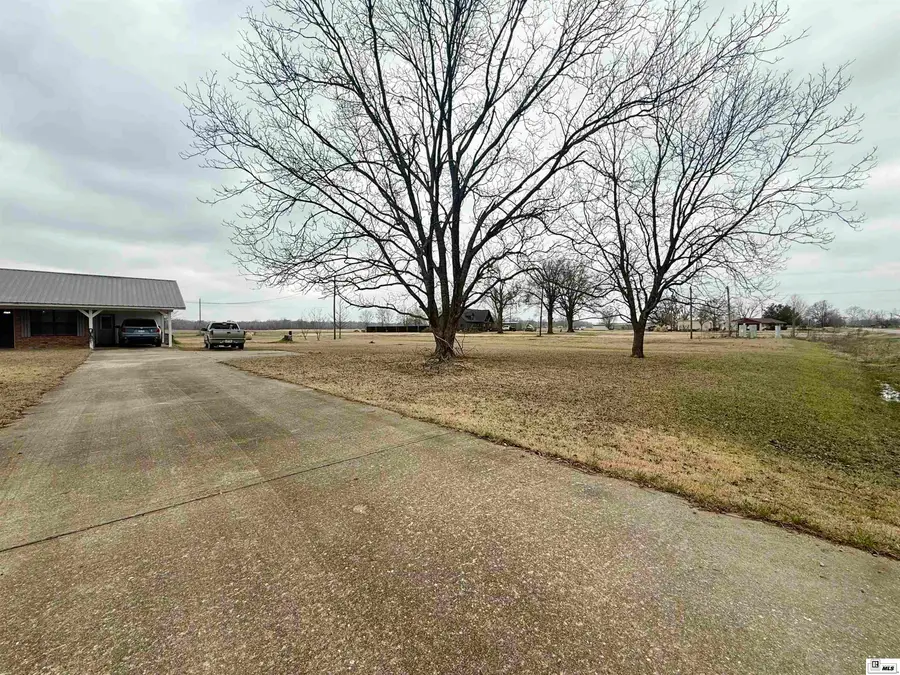 1000 Highway 879, Oak Grove, LA 71263 - #2