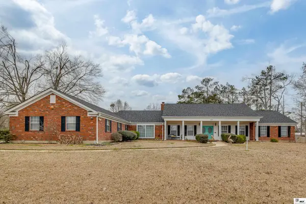 103 J T Griggs Road, Calhoun, LA 71225