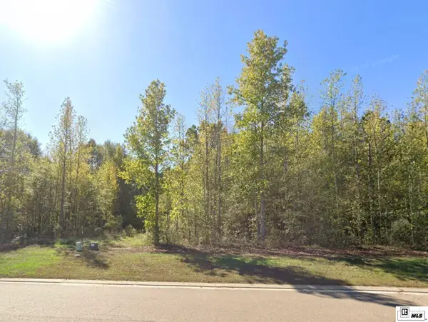 1207 Frenchmans Bend Road, Monroe, LA 71203