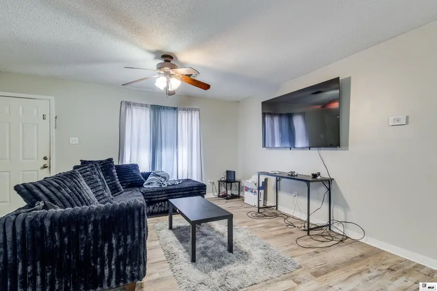 61 W Elmwood Drive, Monroe, LA 71203 - #3