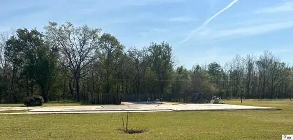 309 Ridge Crest Road, Oak Grove, LA 71263