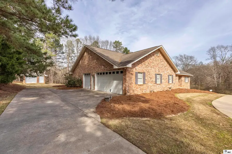 707 Hundred Oaks Drive, Ruston, LA 71270 - #3