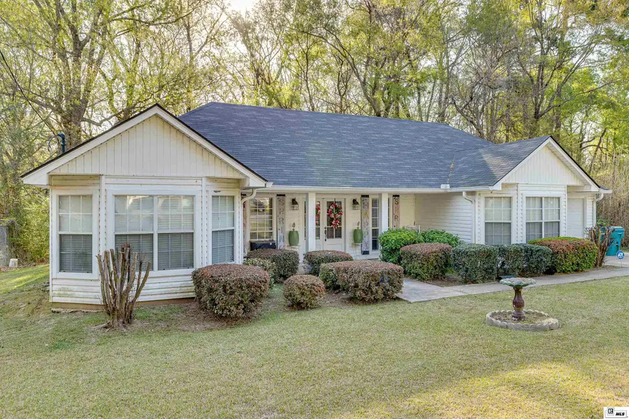 916 Buatt Street, Bastrop, LA 71220 - #3