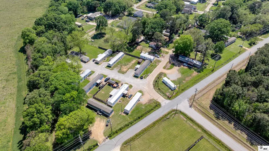 605 Davis Avenue, Sterlington, LA 71280 - #2