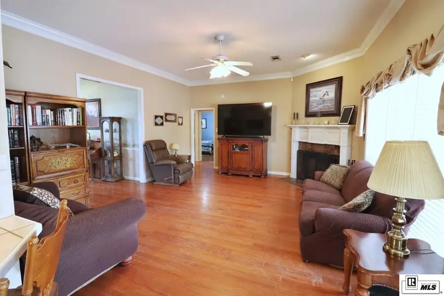 400 E Lafayette Drive, West Monroe, LA 71291 - #3