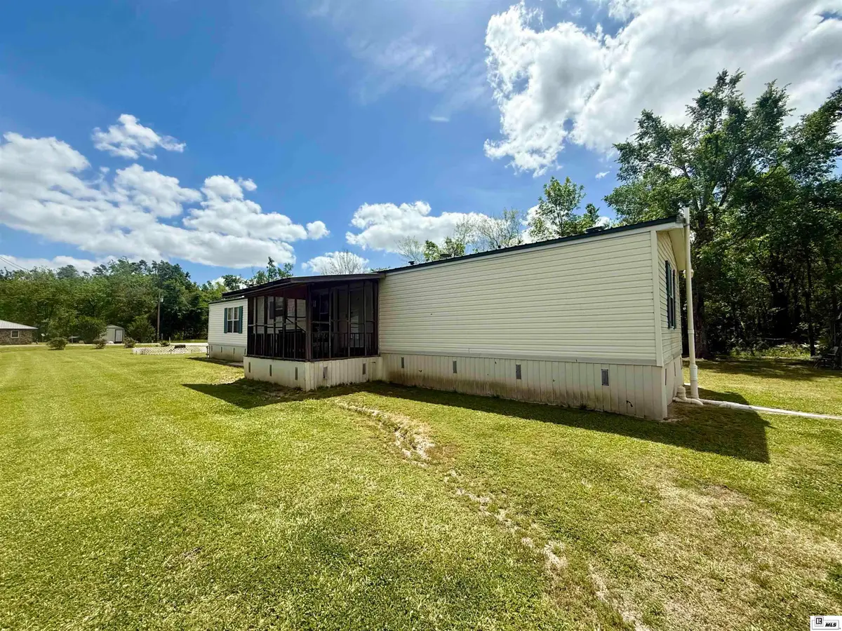 10560 E Cotton Road, Oak Ridge, LA 71264 - #1
