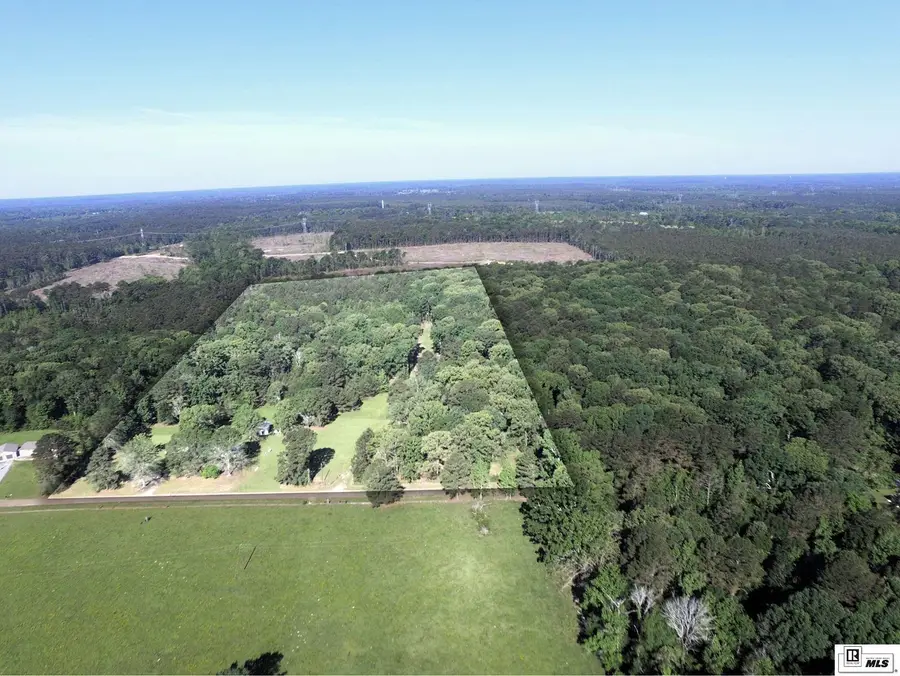 386 Honeysuckle Road, Marion, LA 71260 - #3