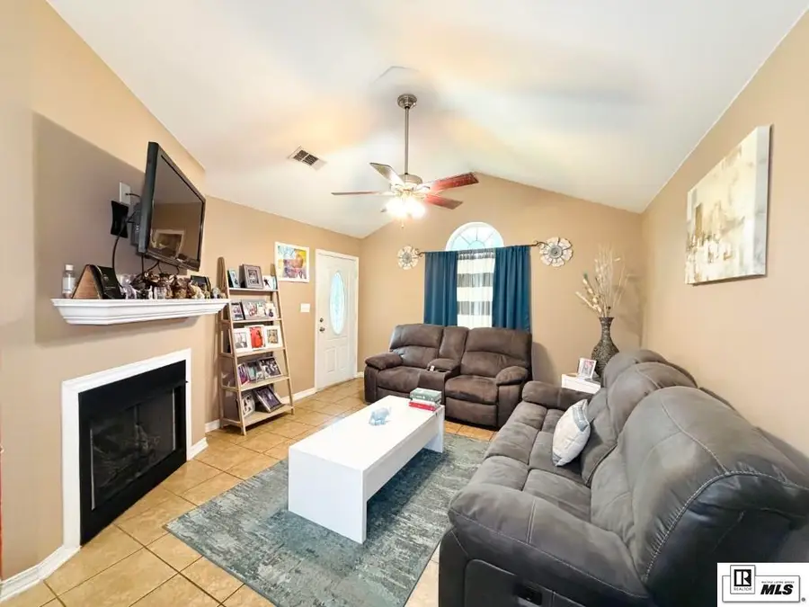 164 Rose Garden Street, Ruston, LA 71270 - #3