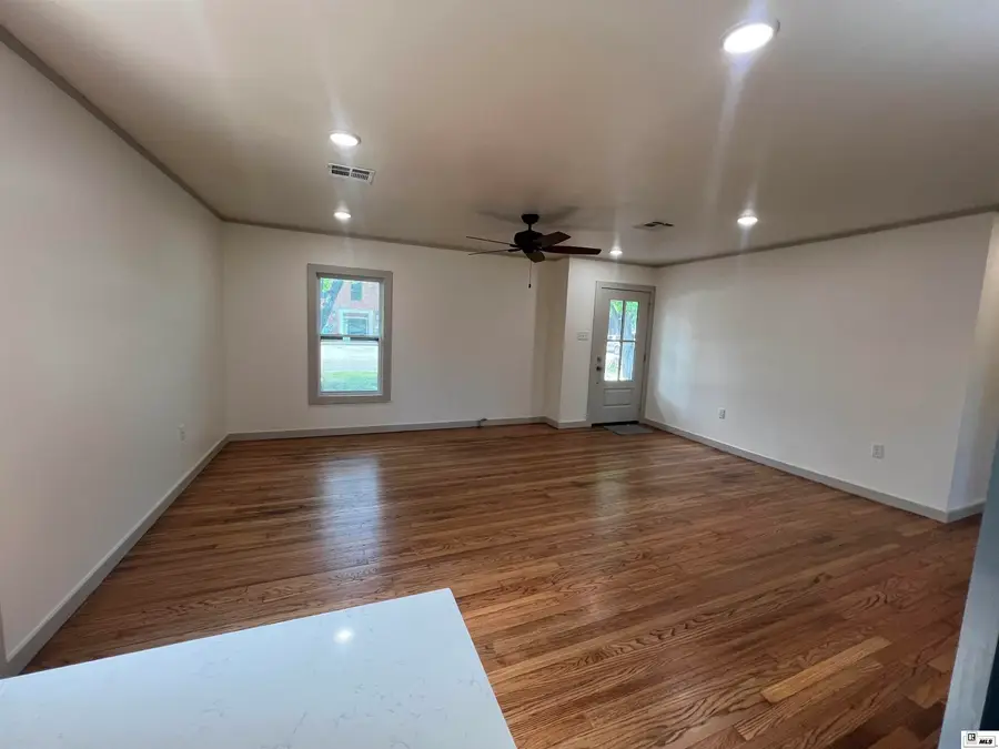 412 Glenmar Avenue, Monroe, LA 71201 - #3