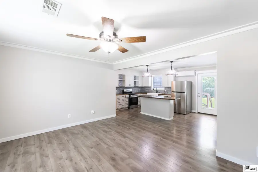 110 Fairview Street, Bastrop, LA 71220 - #2