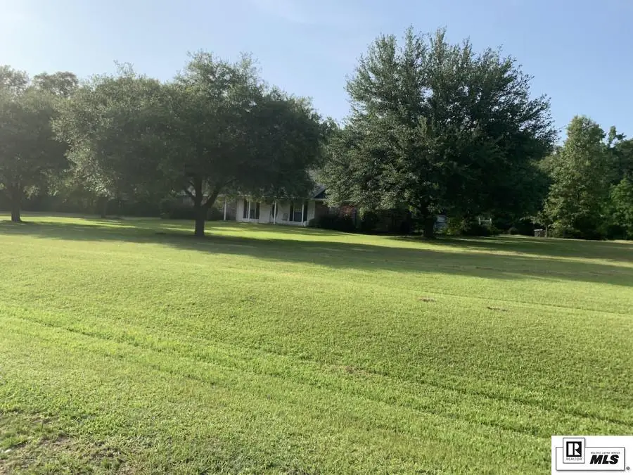 6335 Woodie Road, Bastrop, LA 71220-0000 - #1