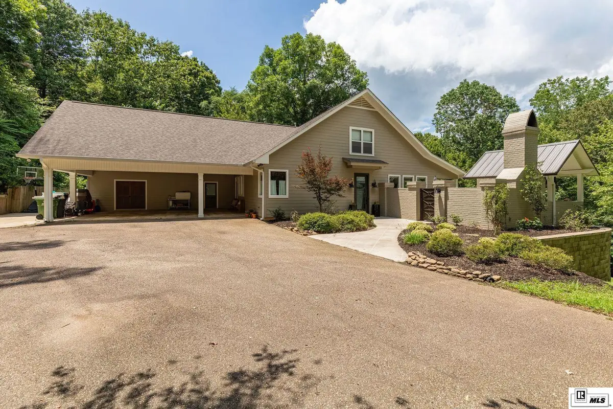 209 Jefferson Oaks Drive, Ruston, LA 71270 - #1