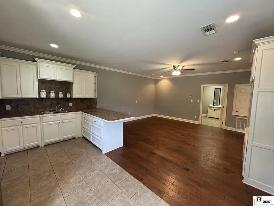 109 Glenmor Drive, Jonesboro, LA 71251 - #3