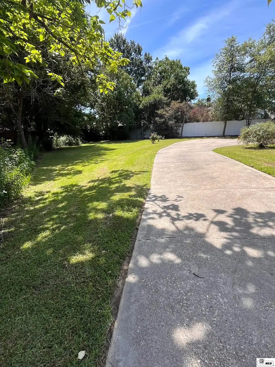 119 Parkwest Drive, West Monroe, LA 71291 - #3