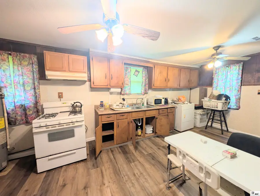 1406 Lee Avenue, Bastrop, LA 71220 - #2
