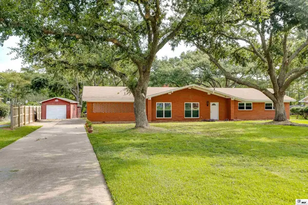 305 Raymond Drive, Monroe, LA 71203