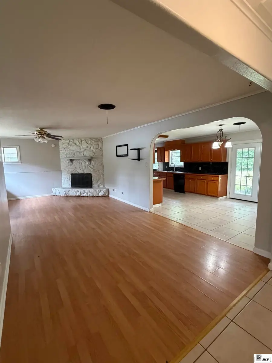122 Westchester Drive, Monroe, LA 71203 - #2